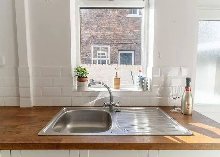 Spacious 3 Bedroom House Feriehus