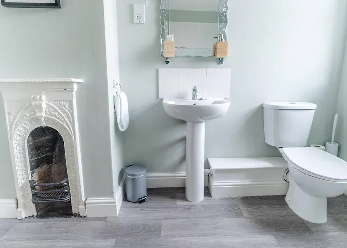 Spacious 3 Bedroom House Dom wakacyjny *