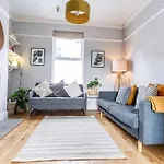 Tatil Evi Spacious 3 Bedroom House *