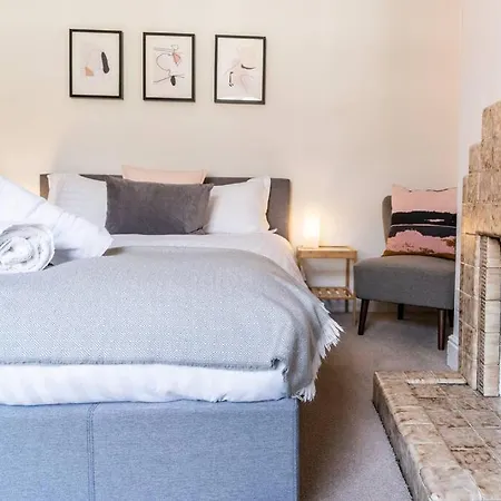 Spacious 3 Bedroom House Feriehus *