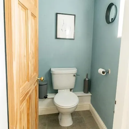 בית נופש Spacious 3 Bedroom House *