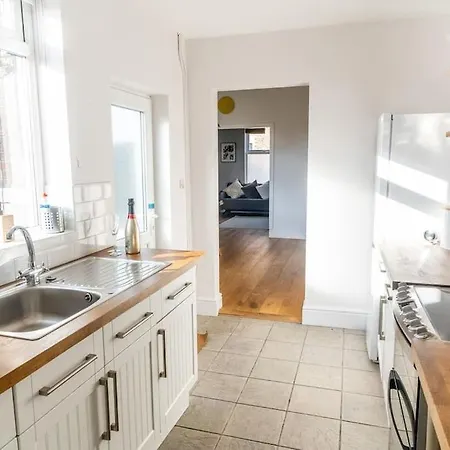 Spacious 3 Bedroom House York