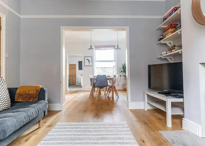 Spacious 3 Bedroom House York