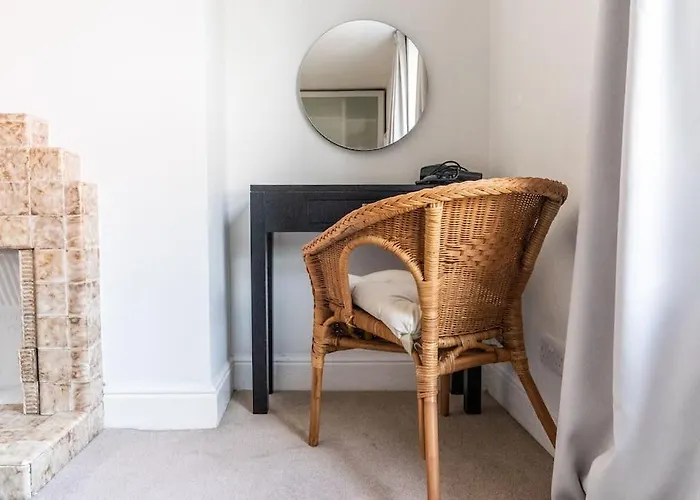 Spacious 3 Bedroom House * York