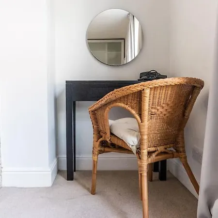 Spacious 3 Bedroom House * York